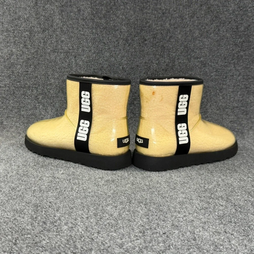 UGG Classic Clear Mini Boots Women's 9 Shearling Waterproof Winter Snow Shoes